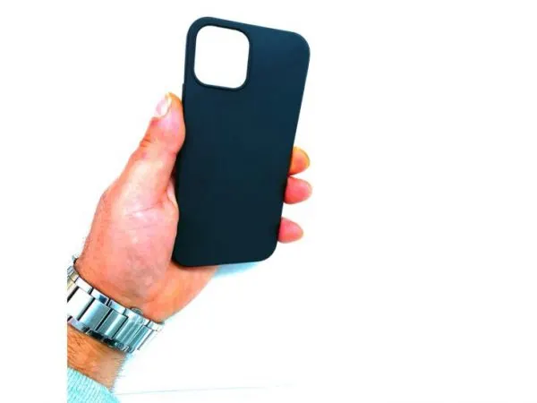 FYJG5825-600x450-2.webp Apple iPhone 12 Mini Zwart Silicone achterkant hoesje - Image 1