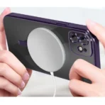 Apple iPhone14 Camerabescherming Magsafe Donker Paars Hoesje - Afbeelding 2